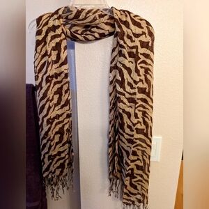 Lightweight Scarf